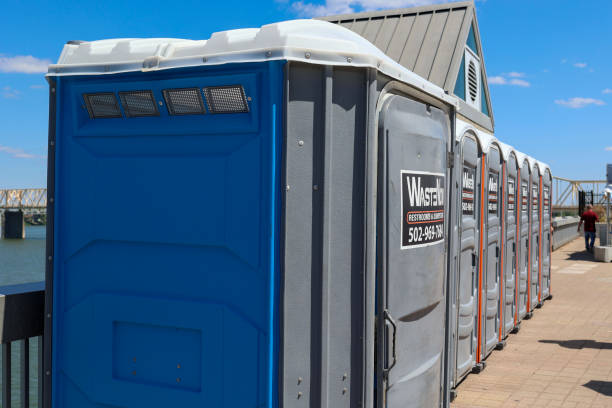 Best Portable Restroom Setup and Delivery in Gardner, IL